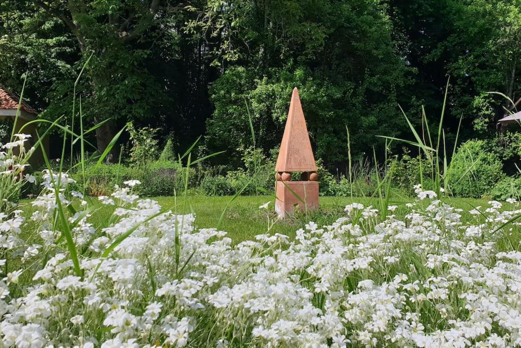 Ferienwohnung In Der Villa Sana Mit Grossem Garten Rofingen ภายนอก รูปภาพ